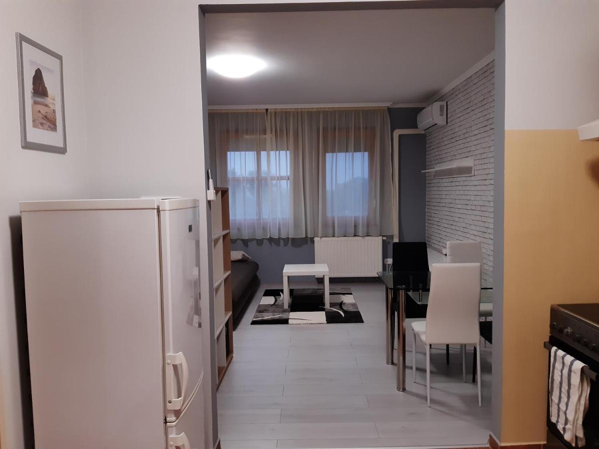Ferienwohnung Pipacs Bekescsaba Exterior foto